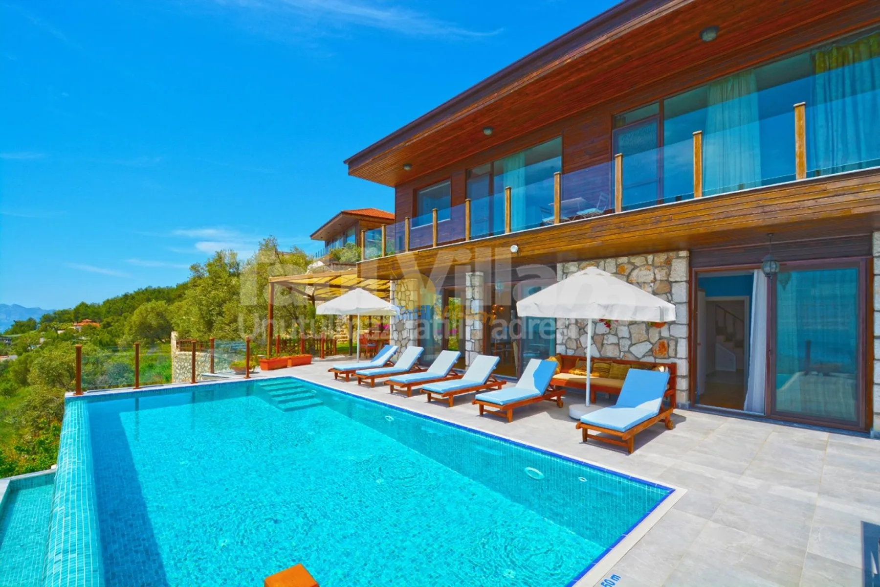 Villa Alp 2