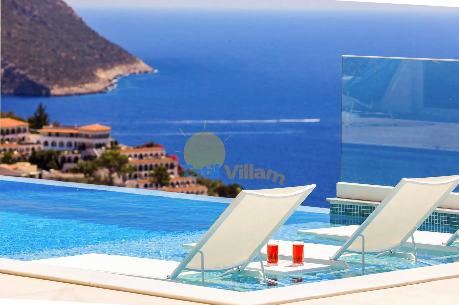 Villa Marble