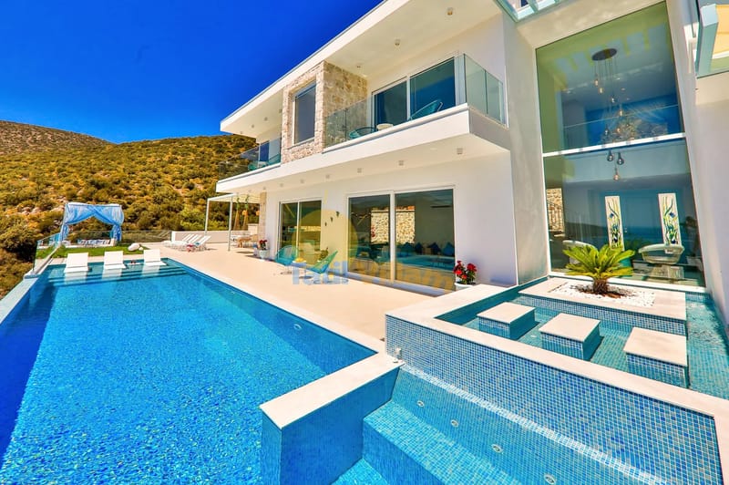Villa Marble