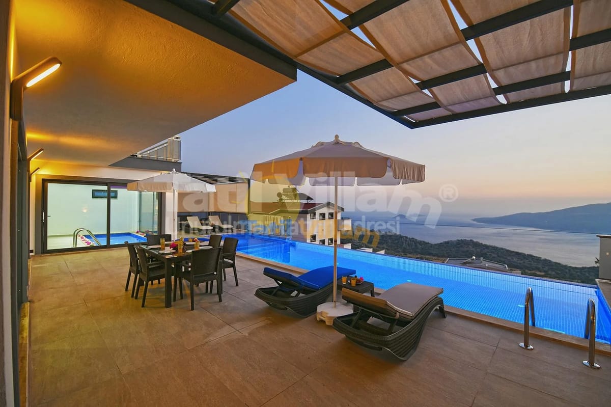 Villa Lion