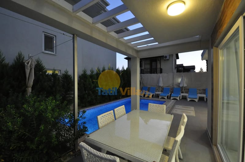 Villa Aras property photo