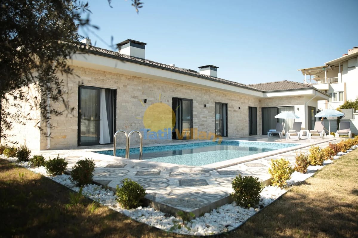 Villa Arundo