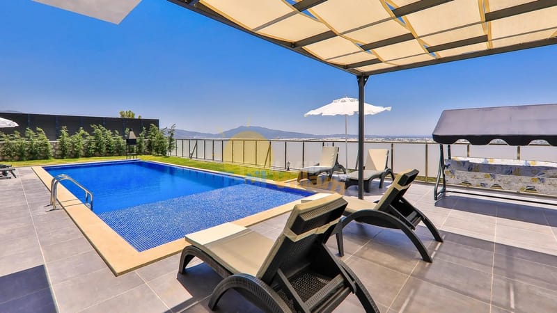 Villa Azra