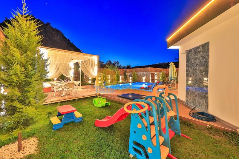 Villa İzmirli 2