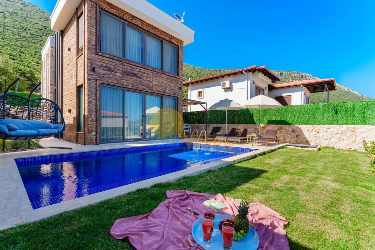 Villa Brown