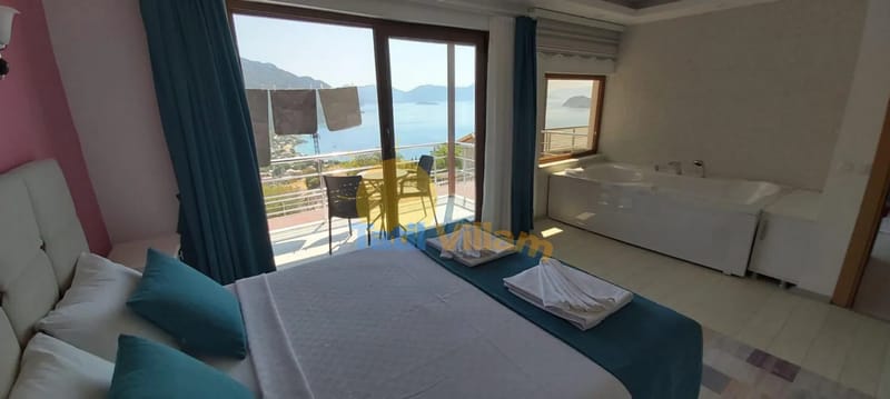 Villa Almira