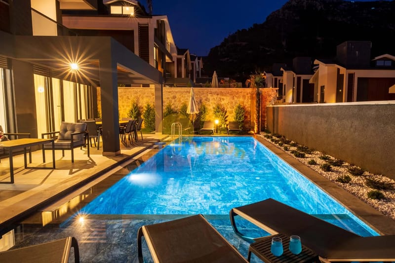 Zona de piscina de Villa Luna