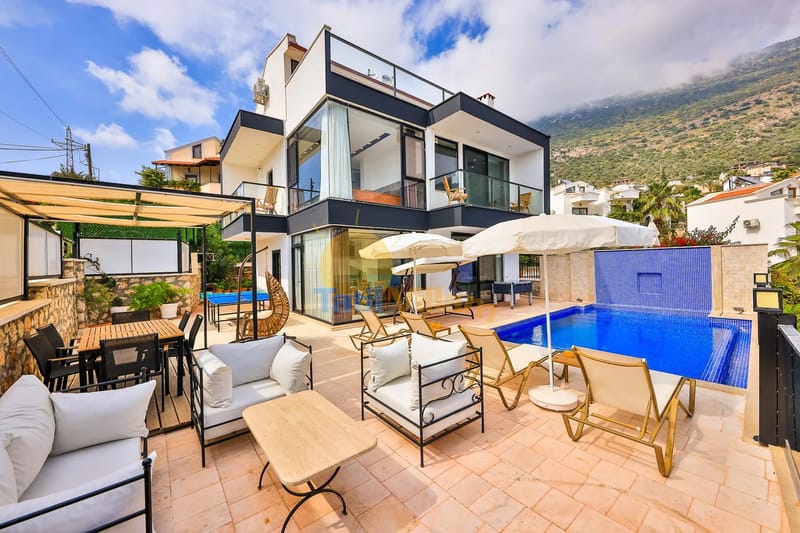 Villa BlueMarin property view