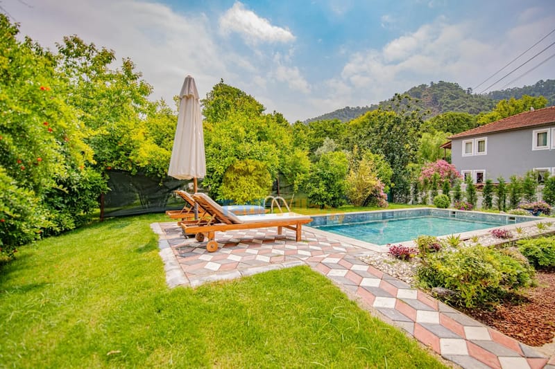Villa Life