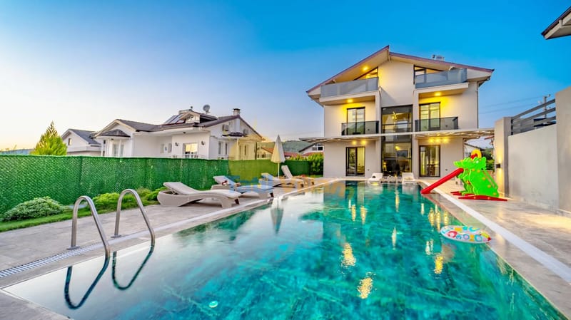 Villa Aqua