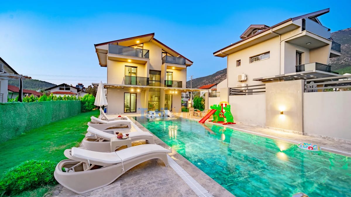 Villa Aqua