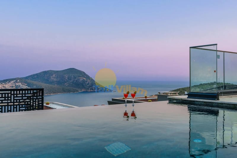 Villa Azura