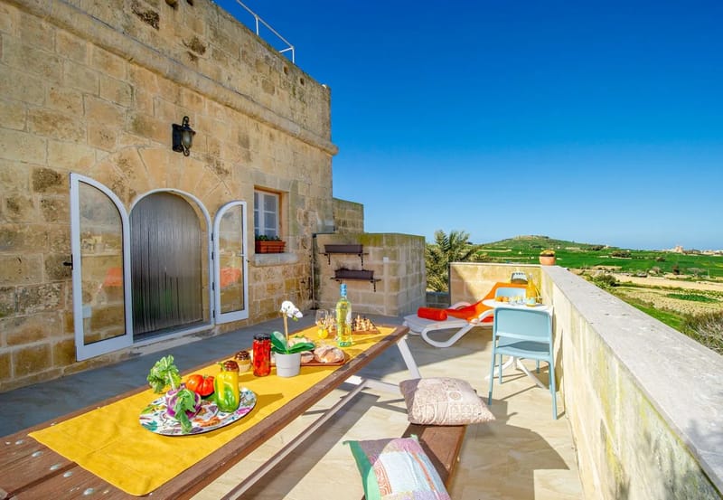 Casa rural en Ta' Kerċem - Dar It-Torri Holiday Home