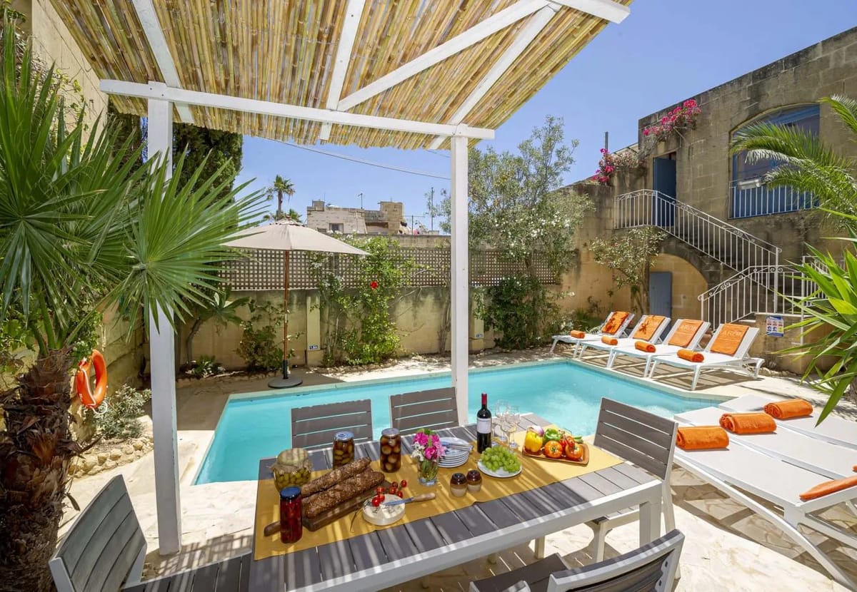 Country house in L-Għasri - Oleandra Holiday Home