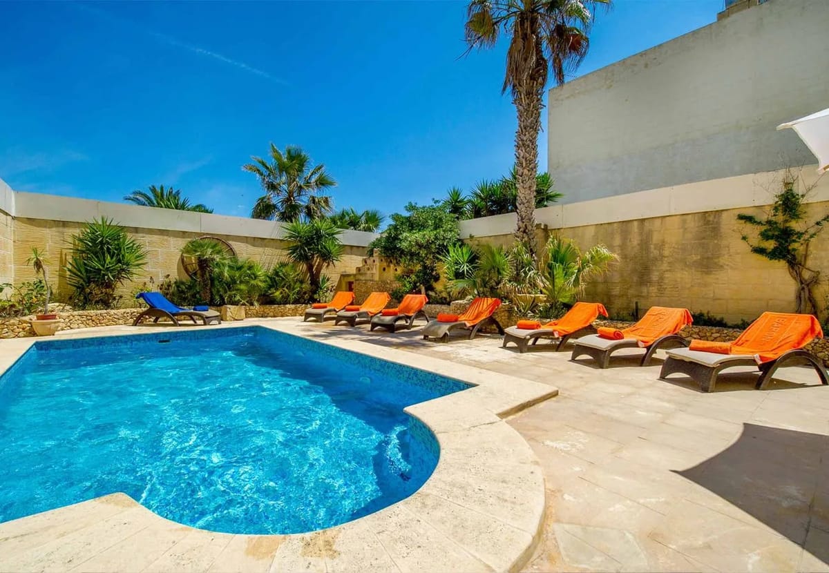 Gozo farmhouse with pool
