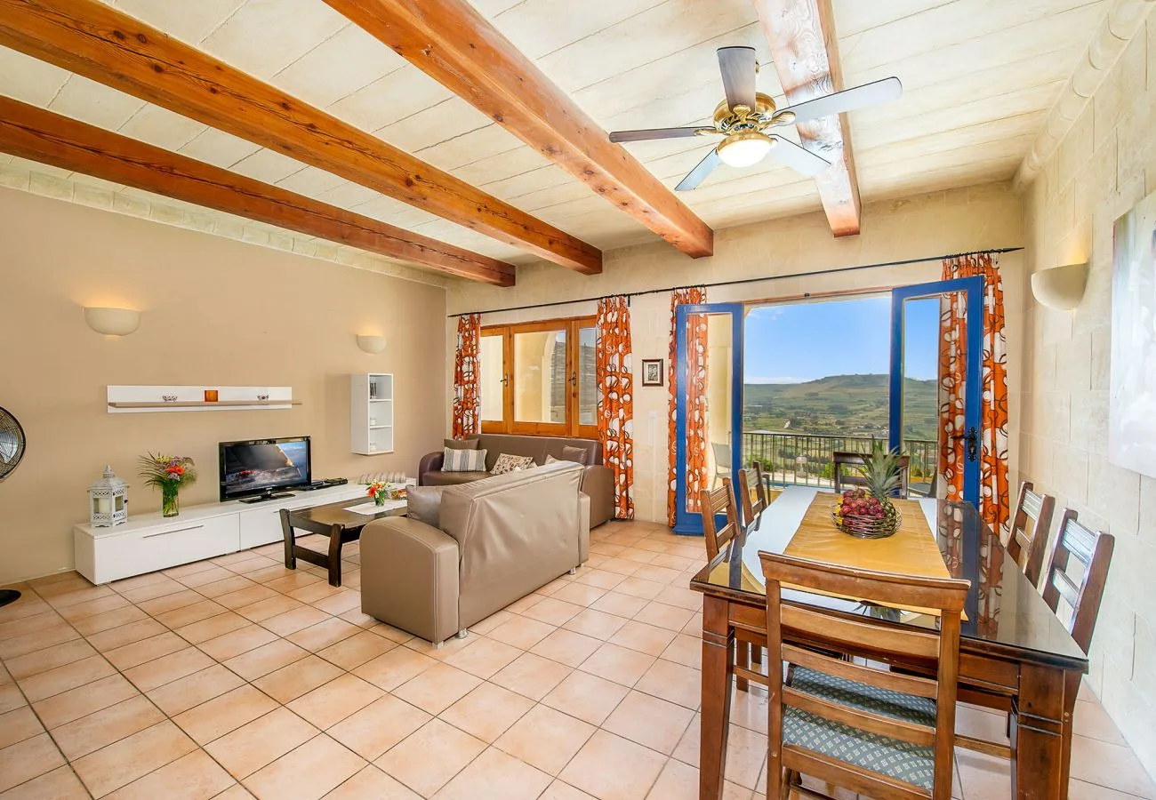 Casa rural en Ix-Xagħra - The Blue House Holiday Home