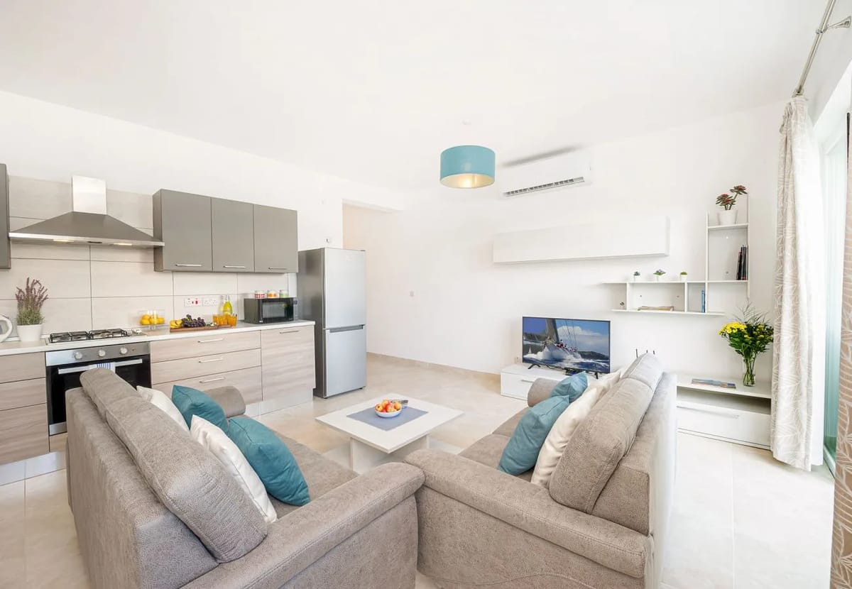 Apartamento en Marsalforn - The Hillock Penthouse South D7