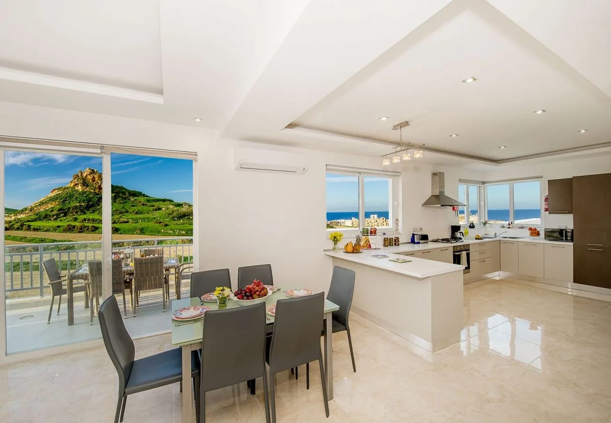 Apartamento en Marsalforn - The Hillock Penthouse B17