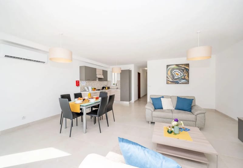 Apartamento en Marsalforn - The Hillock Penthouse South B13
