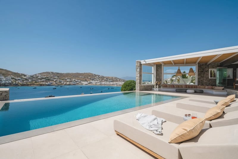 Artemisia villa in Ornos