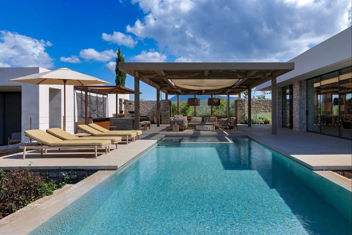 Olivewood Villa in Gialova