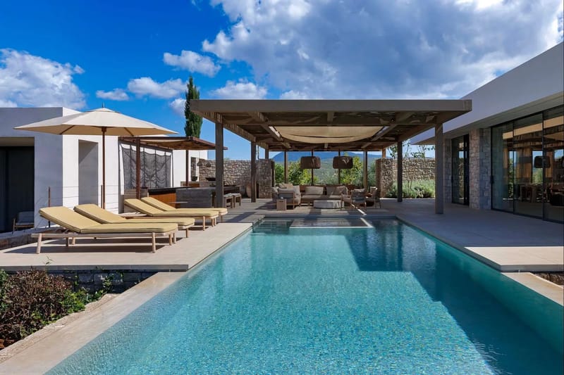 Olivewood Villa in Gialova