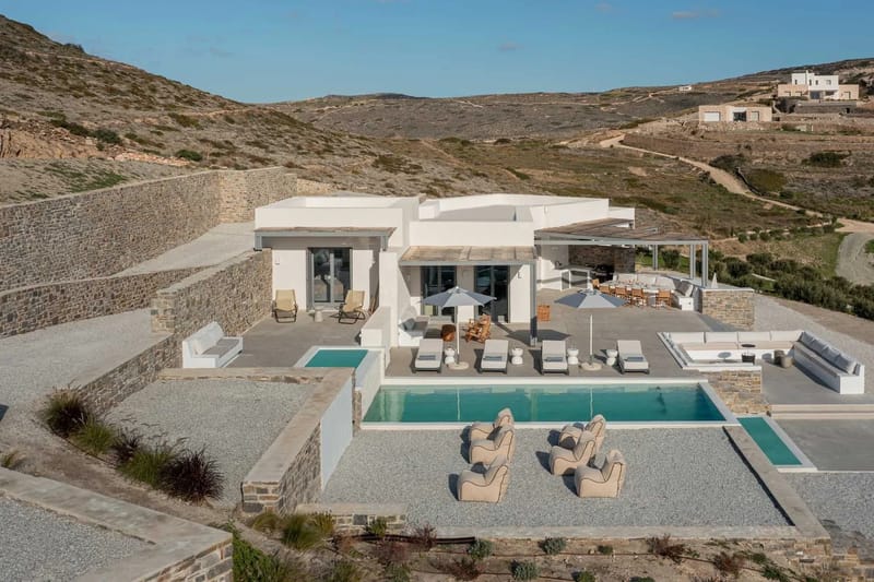 Amphitrite Villa in Paros