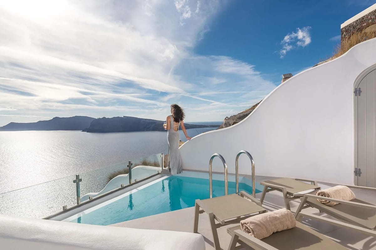 Oliver Villa in Santorini