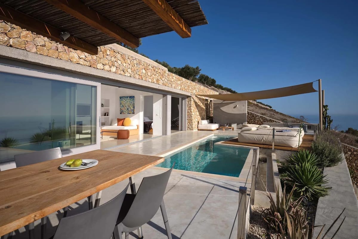 Santorini luxury villa Satin in Pyrgos Kallistis - 2