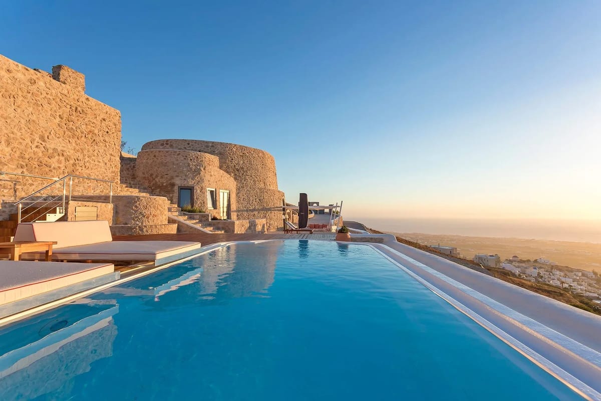 Celadon Villa in Santorini