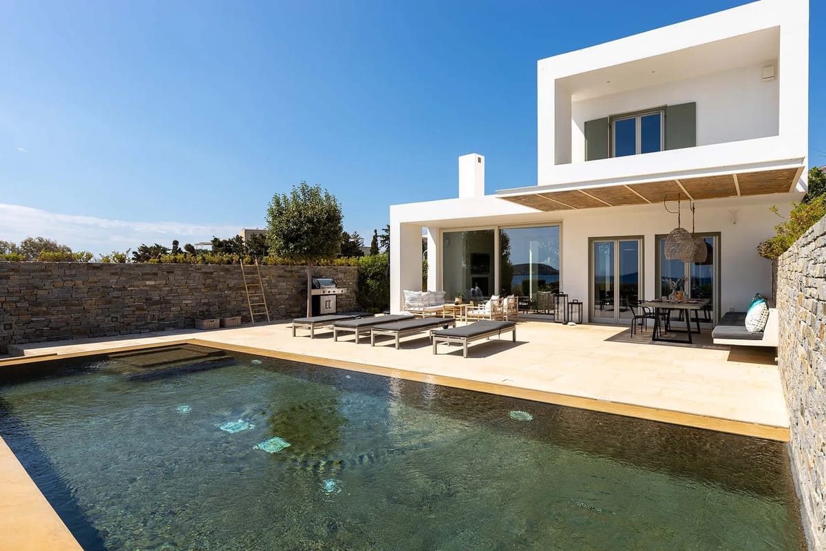 Bianca Villa in Paros