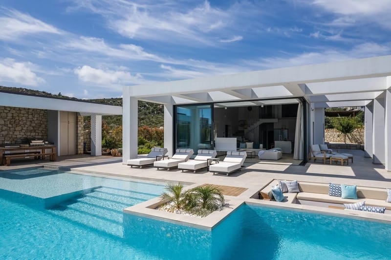 Neptune Villa in Crete