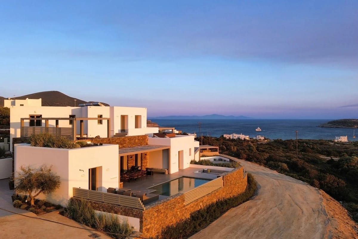 Antiparos luxury villa Porphyra in Agios Georgios - 1