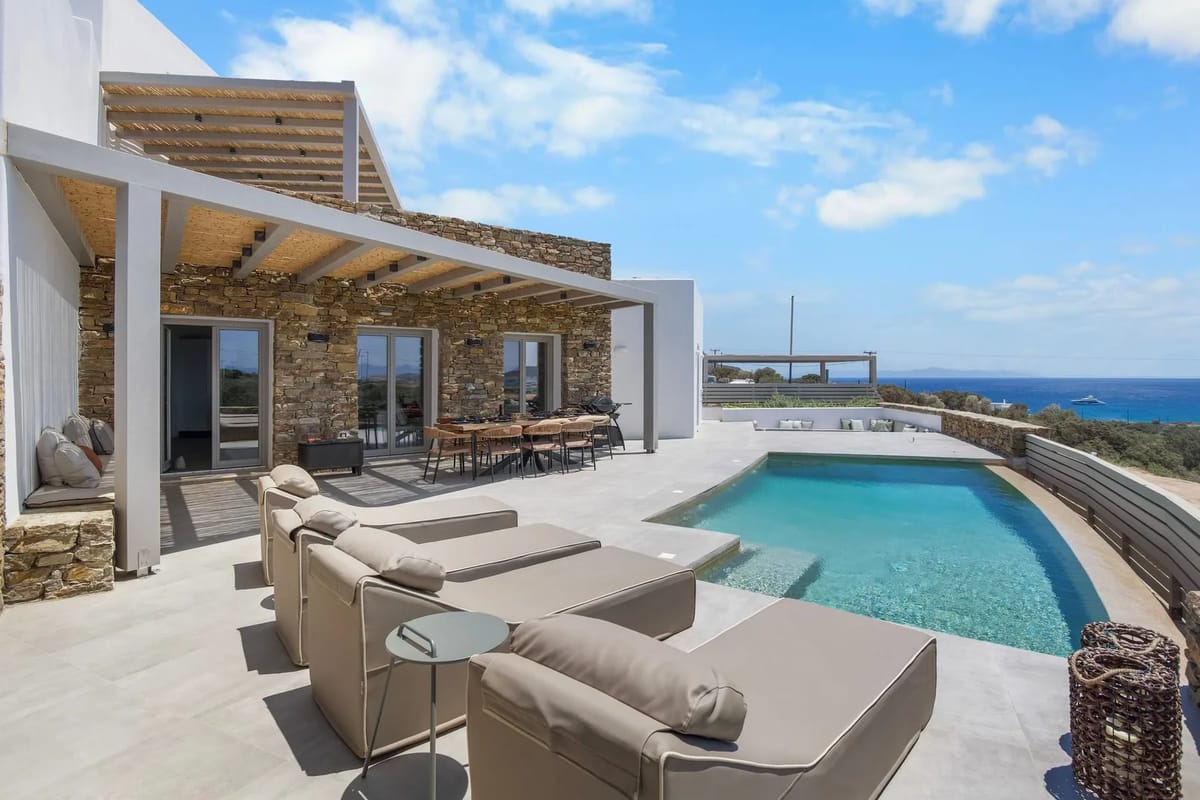 Porphyra Villa in Antiparos