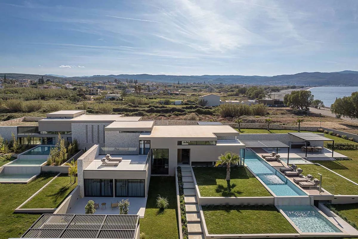 Linthipe villa in Crete