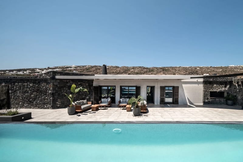 Emilia Villa in Santorini