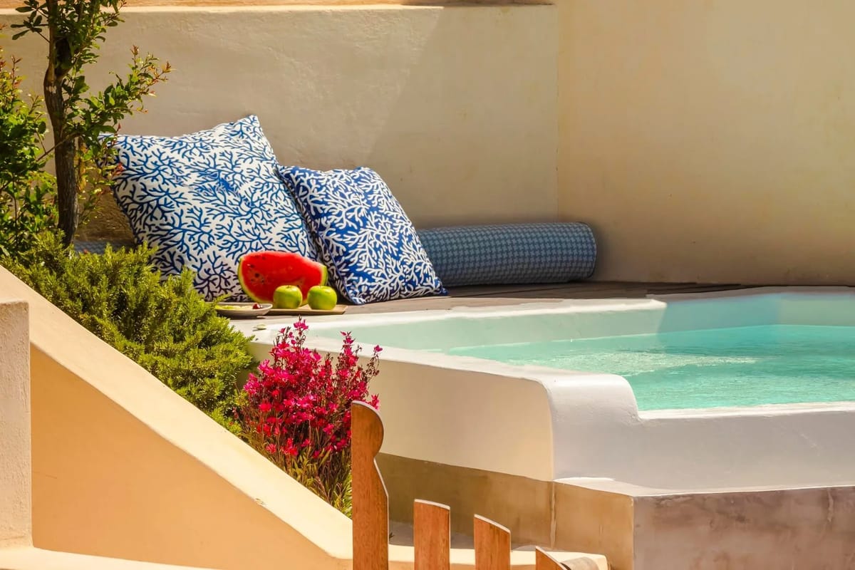 Santorini luxury villa Maison L'Archipel in Fira - 1