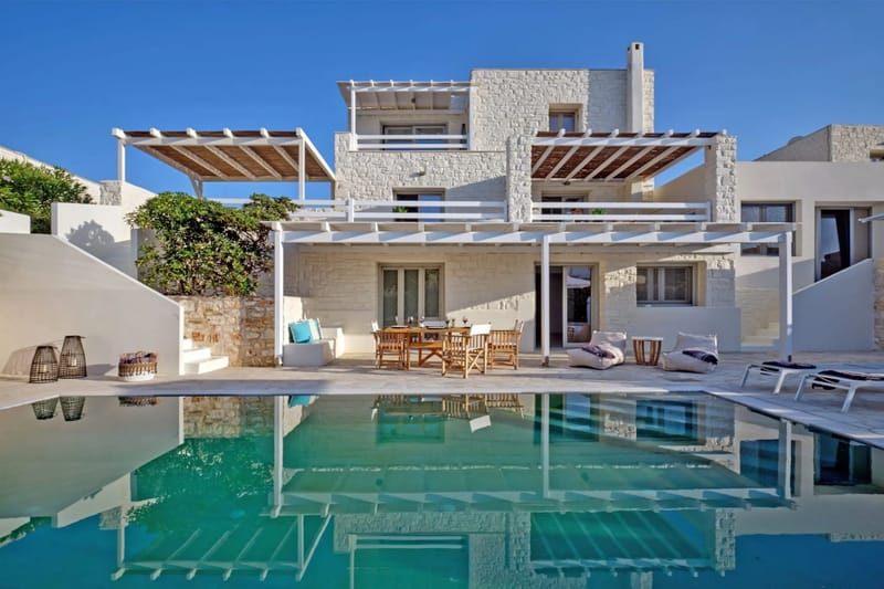 Caroline Villa in Paros