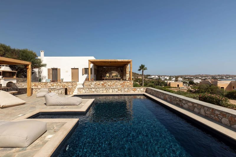 Almyra Villa in Paros