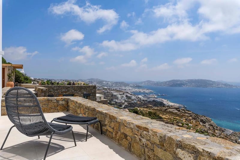 Mykonos luxury villa Ilyria in Tourlos - 1