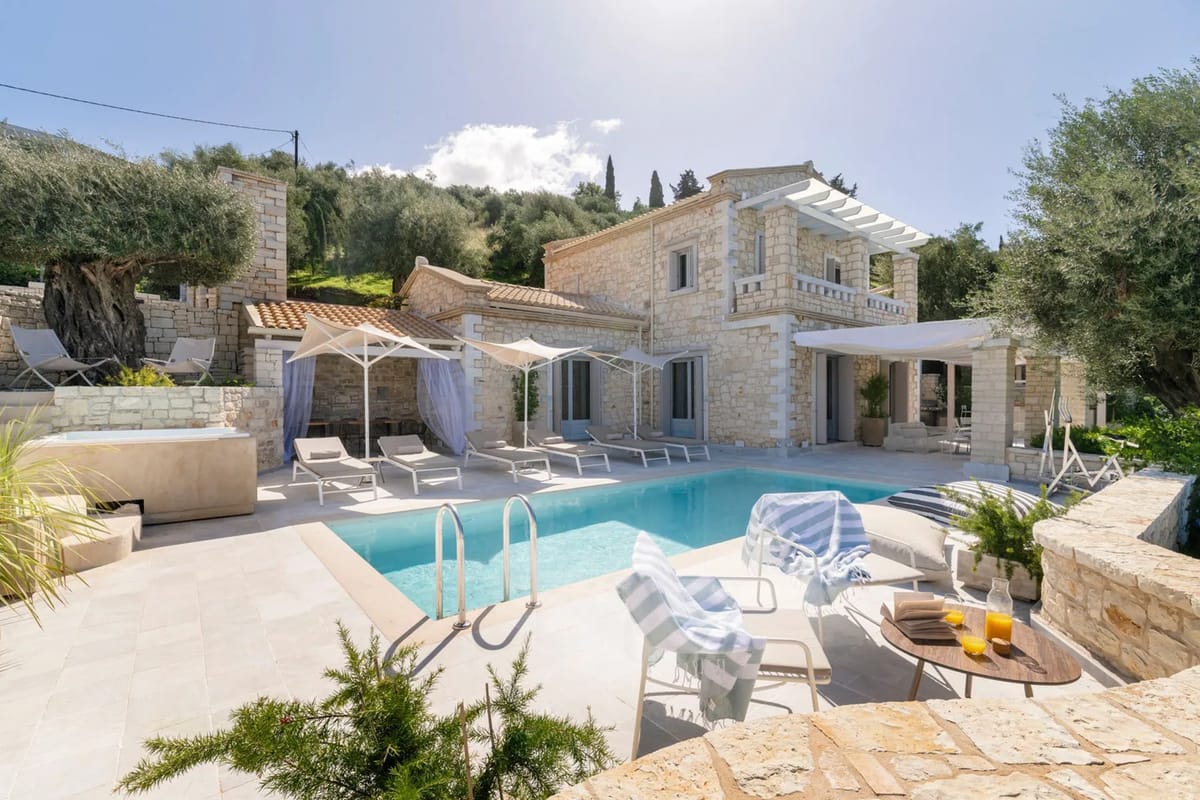 Skylark Villa in Corfu