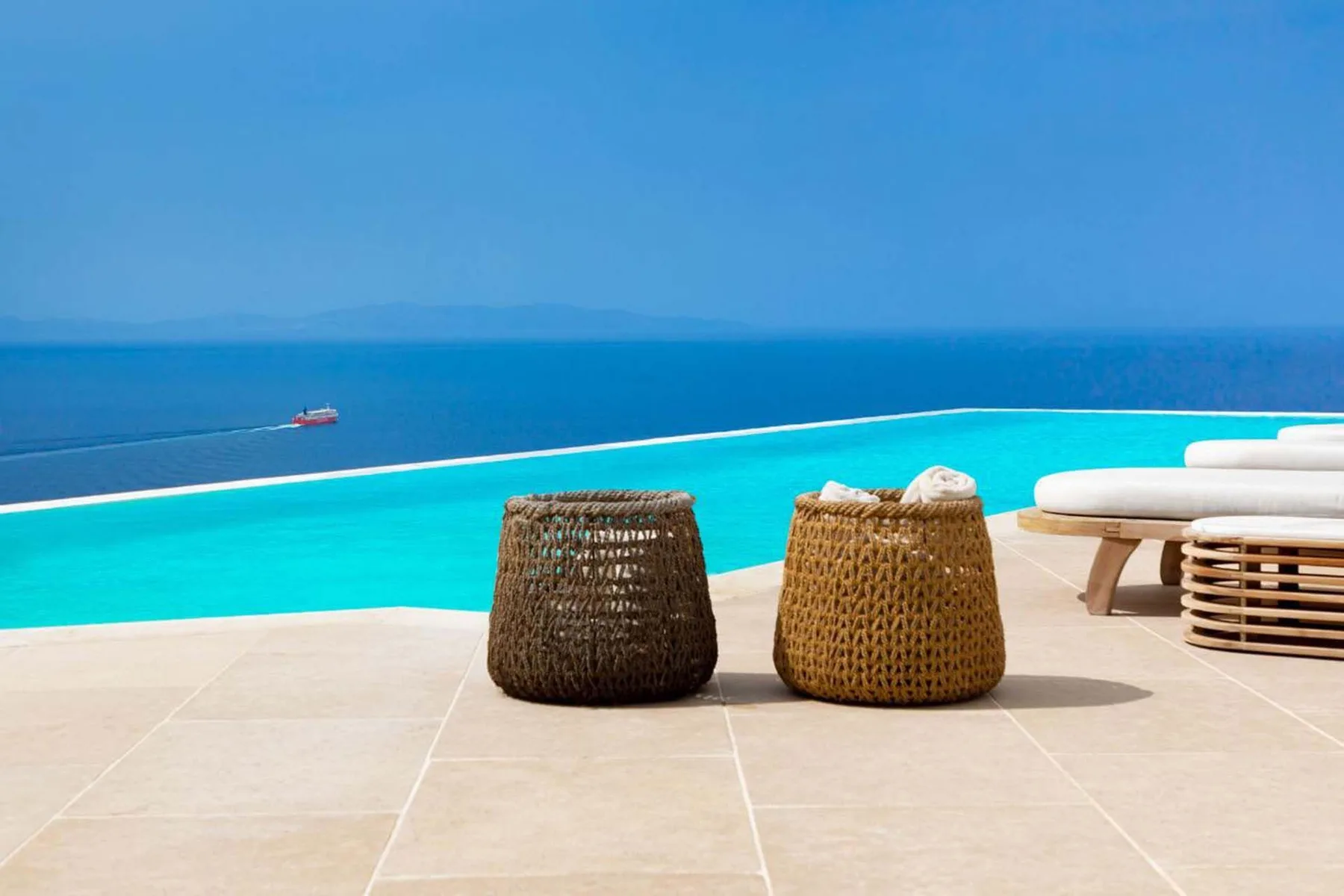 Mykonos luxury villa Delphine in Tourlos - 2