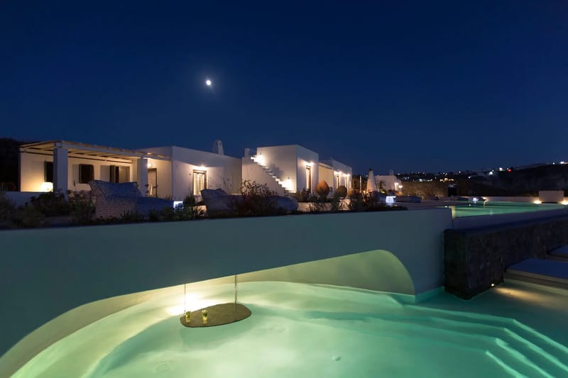 Villa de lujo en Santorini The White Cliff Estate en Messaria - 2