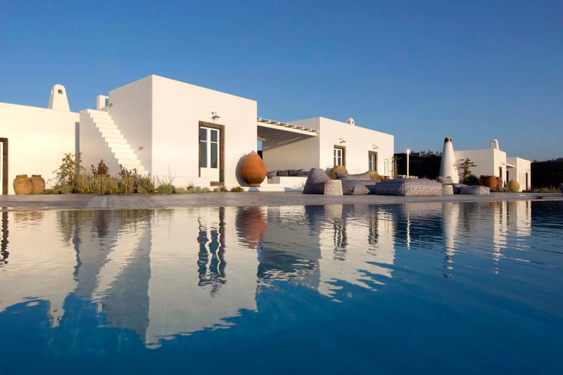 The White Cliff Estate Villa in Santorini
