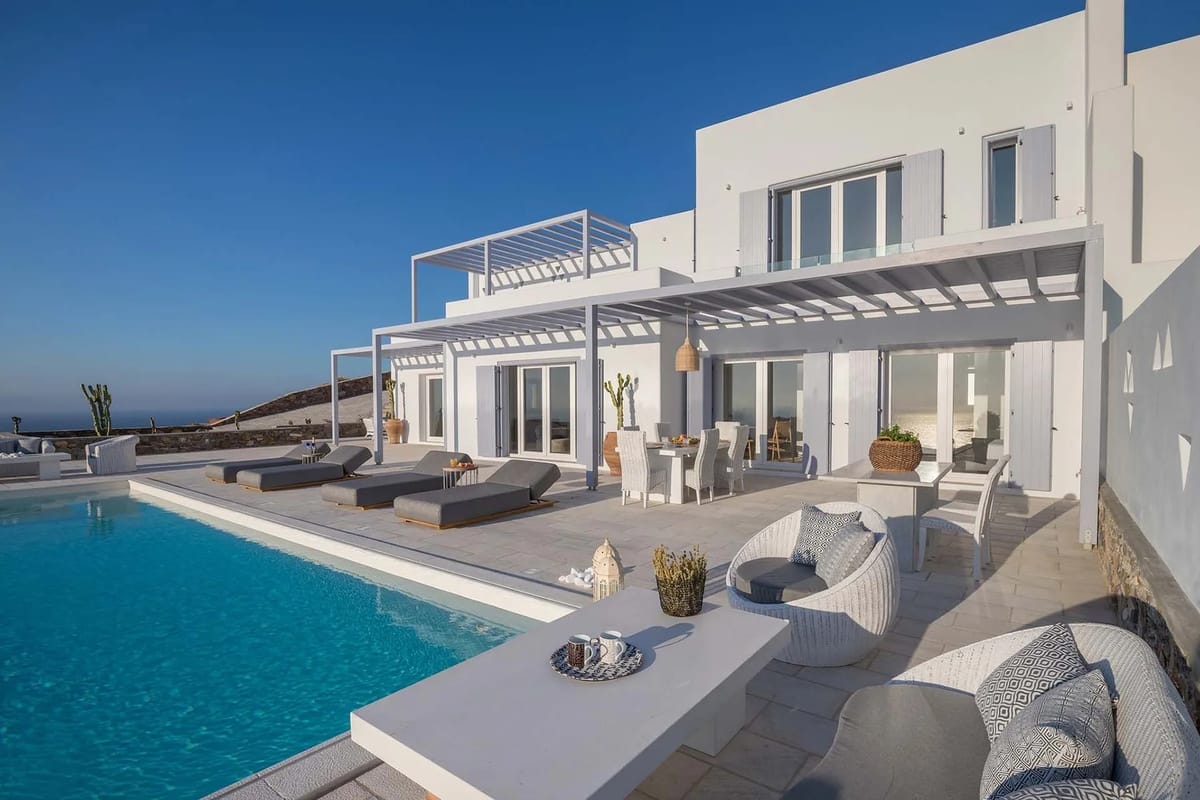 Ember Villa in Syros