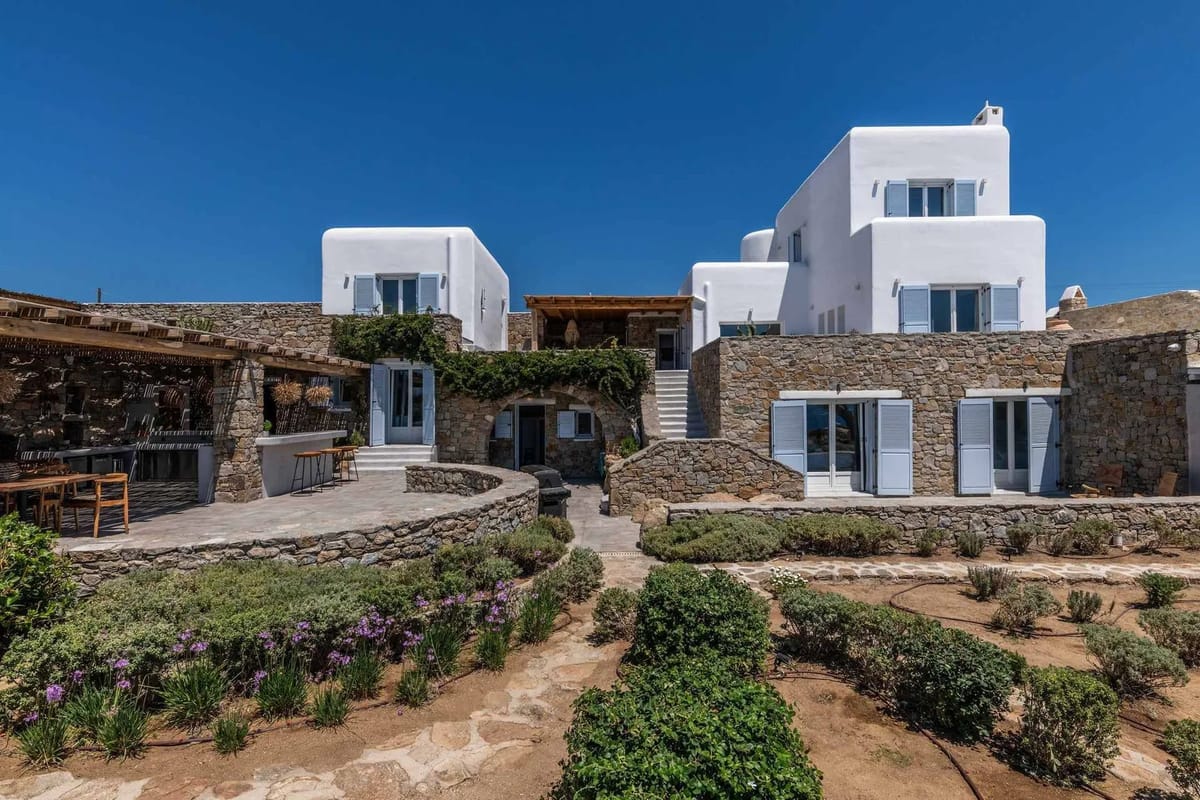 Mykonos luxury villa Enalio in Agios Lazaros - 1