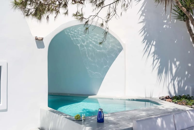 Santorini luxury villa Lucien in Oia - 0