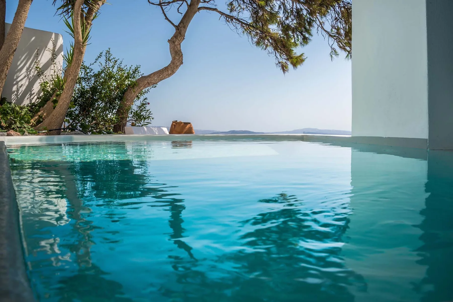 Santorini luxury villa Lucien in Oia - 2