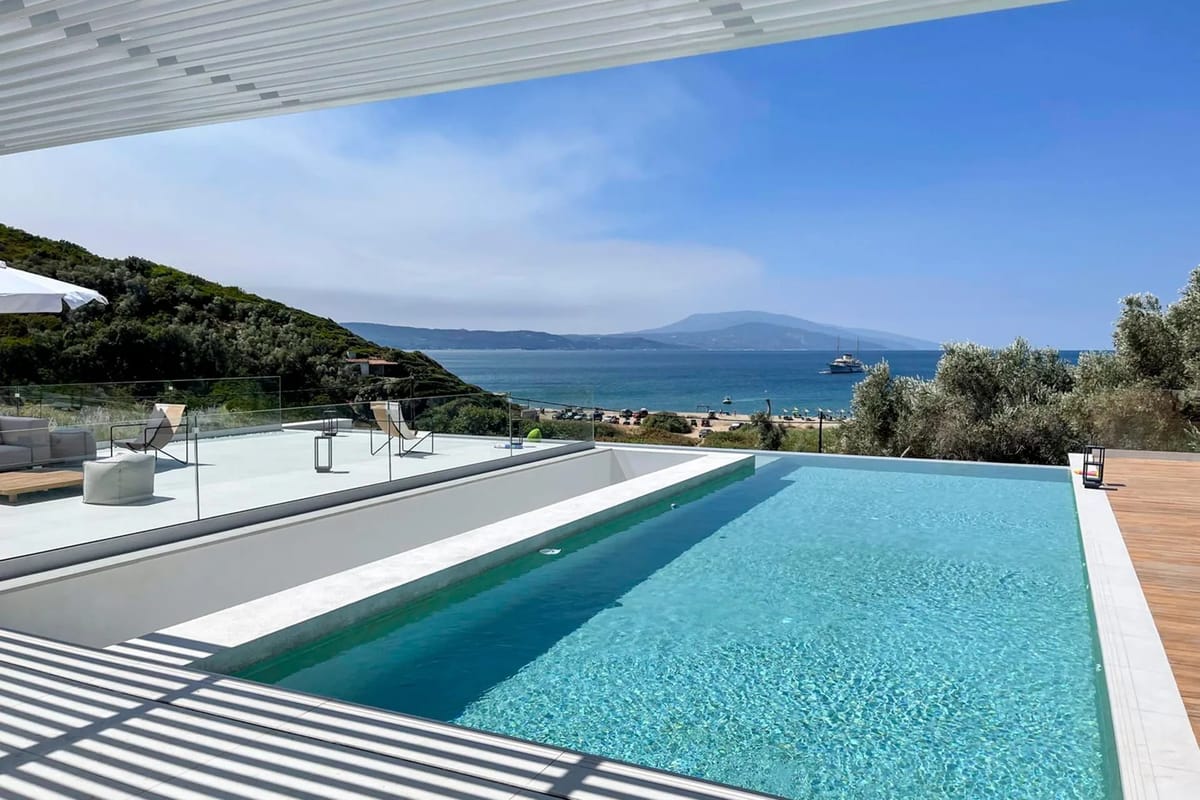 Azurine Villa gallery photo