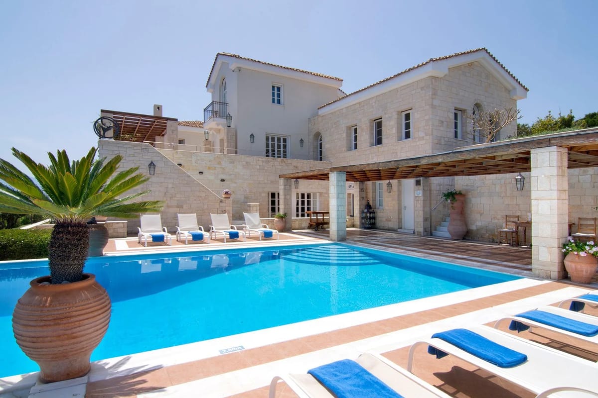 Palace Villa in Crete
